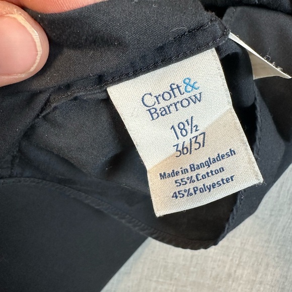 Croft & Barrow Men's Black Button-Down Shirt - Picture 6 of 8
